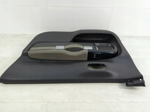 OEM 156070671 Piel puerta delantera derecha Citroen C4 Cactus image 3