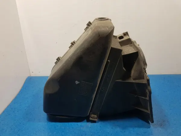 Iveco Daily III Hytfilterhus OEM A504225124 image 4
