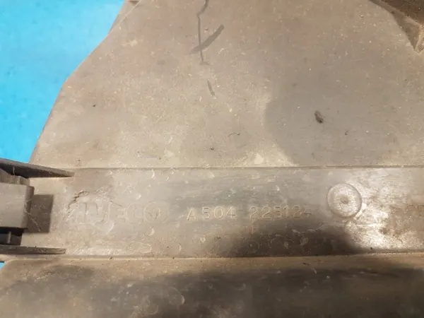 Iveco Daily III Hytfilterhus OEM A504225124 image 7