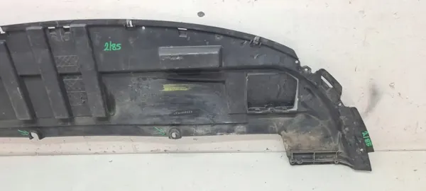 Renault Clio III Cubierta Parachoques Delantera OEM 8200682328 image 4