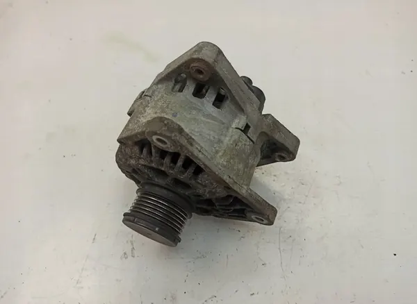 ALTERNATOR RENAULT MEGANE image 2