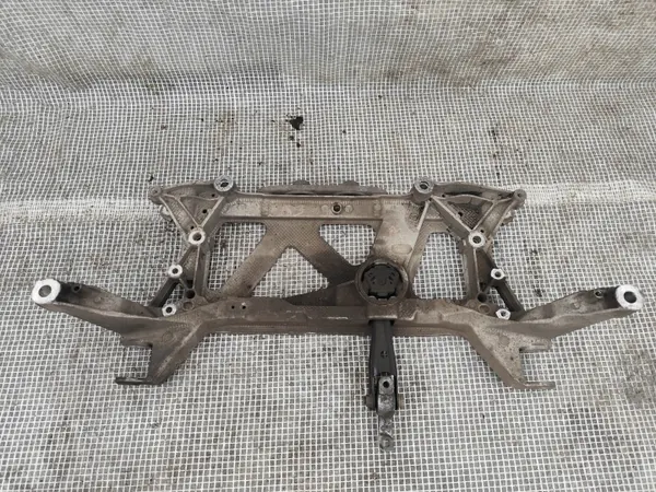 Audi A3 8V Sedan etupalkki OEM 5Q0199369G image 4