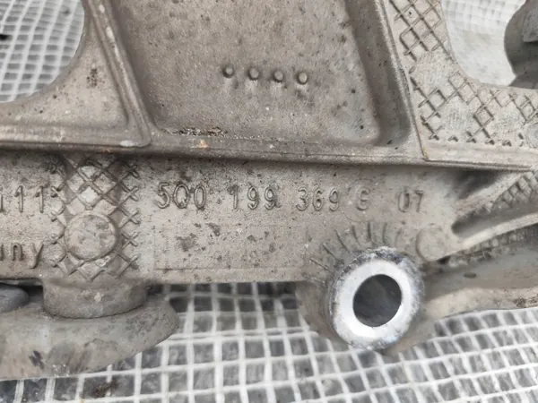 Audi A3 8V Sedan etupalkki OEM 5Q0199369G image 6