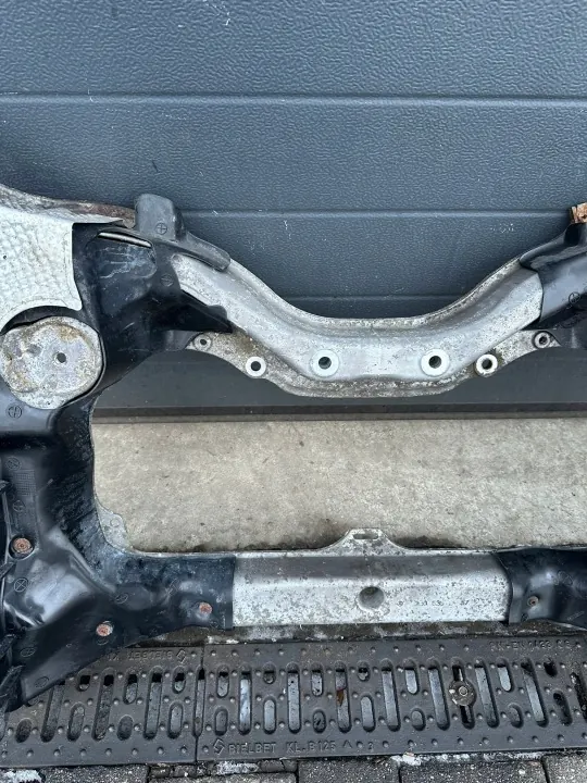 OEM 2306280157 Voorophangingdrager Mercedes SL R230 image 3
