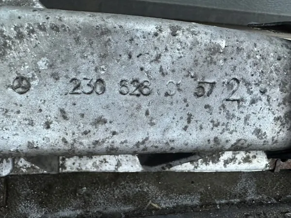 OEM 2306280157 Voorophangingdrager Mercedes SL R230 image 5
