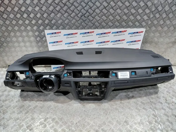 Consola Salpicadero BMW 7143779 Negro Usado image 2