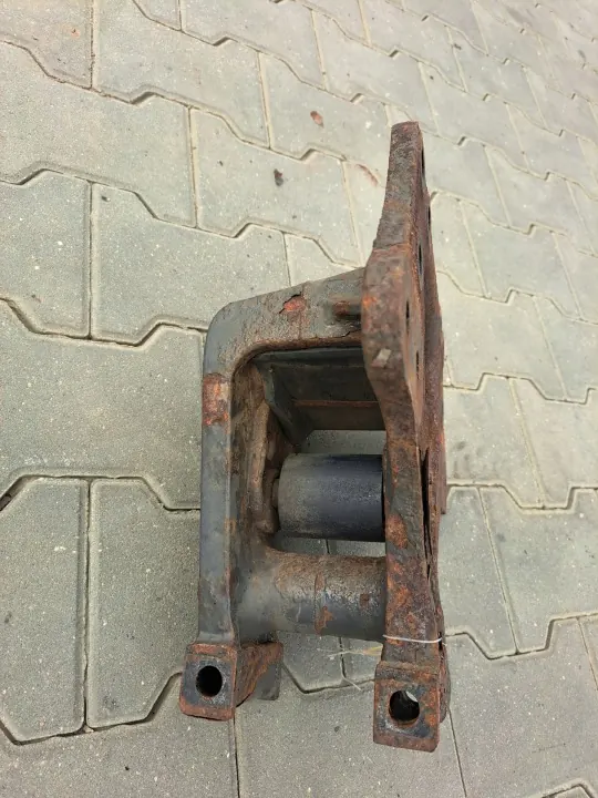 Support de ressort arrière OEM 532838 pour Renault Midlum image 4