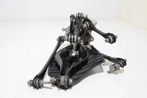 BMW 4 G26 Mozzo Posteriore Sinistro Braccio di Sterzo image 5