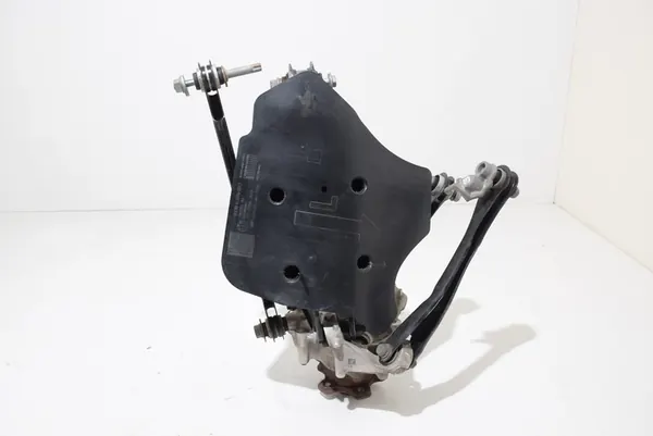 BMW 4 G26 Mozzo Posteriore Sinistro Braccio di Sterzo image 7