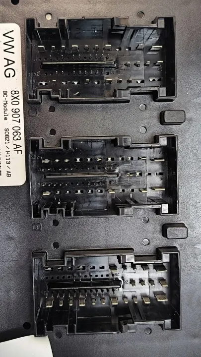 Módulo Conforto Audi Q3 8U OEM 8X0907063AF image 3