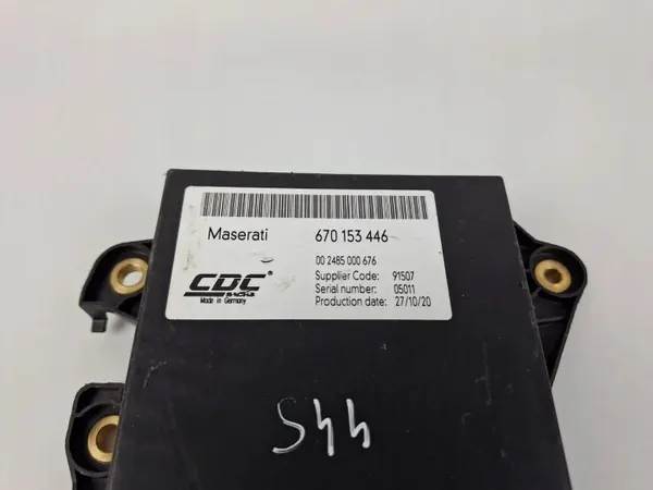 Maserati Quattroporte Jousitusmoduuli OEM 670153446 image 4