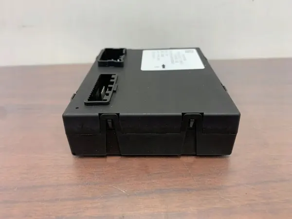 ECU Mitsubishi Outlander IV OEM 5813A186 - Usado image 3
