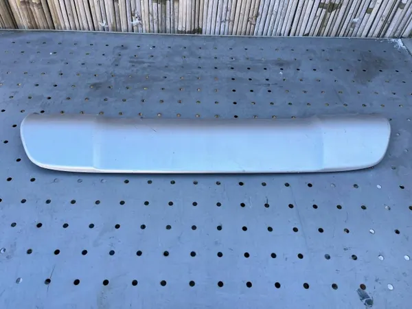 Listón parachoques trasero Honda CR-V OEM 08p46-t1g-6000-01 image 2