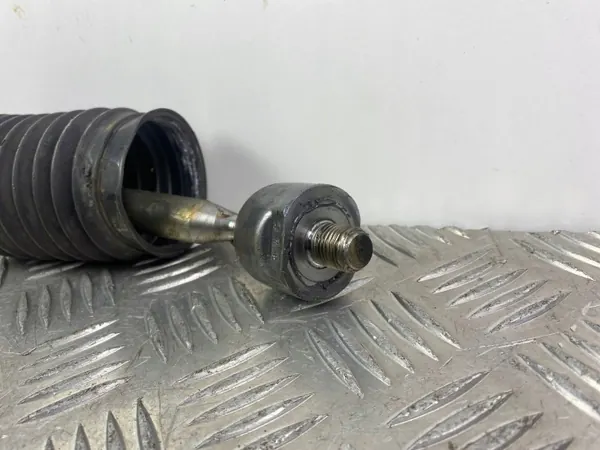 Mitsubishi OE Ohjaussauva OEM FOB24945 - Käytetty image 3