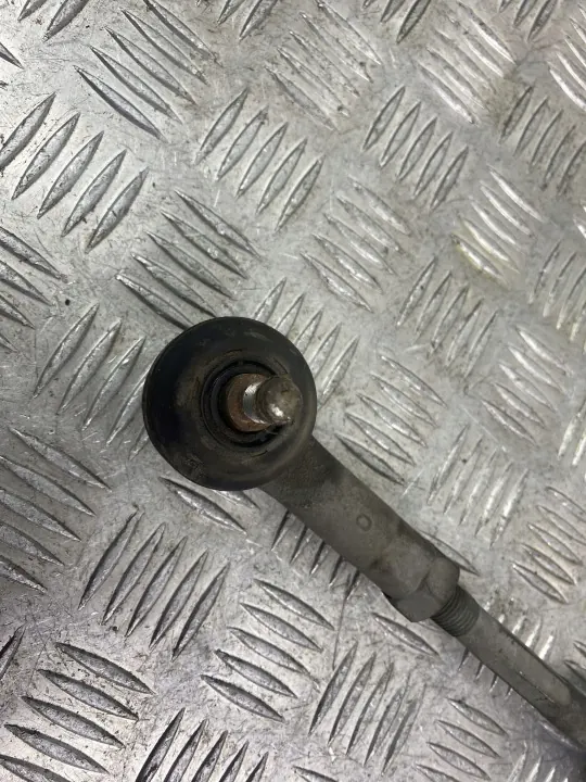 Mitsubishi OE Ohjaussauva OEM FOB24945 - Käytetty image 4
