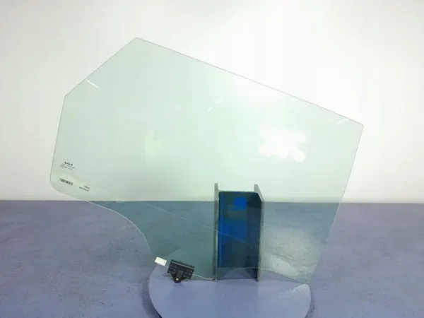 Vidro Porta Traseira Direita Kia Ceed III Lift Kombi OEM Lochow-324905- image 2