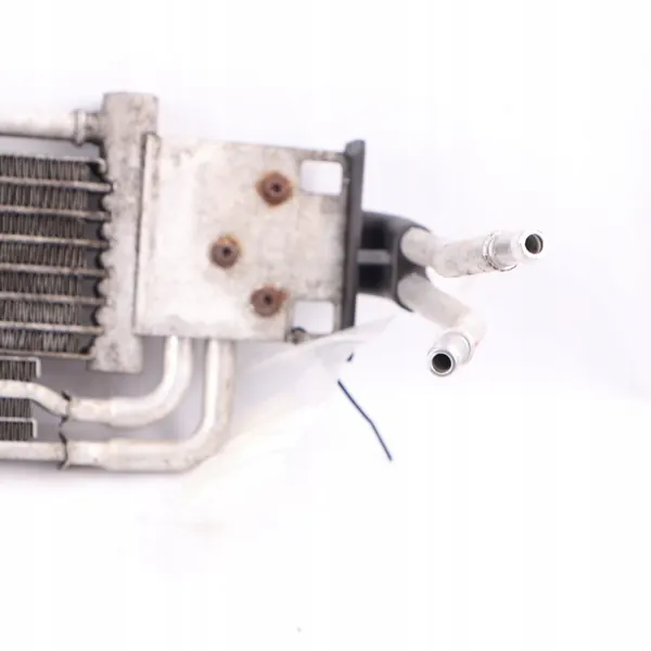 Oliekoeler Mercedes W204 W207 OM642 A2045001001 image 6