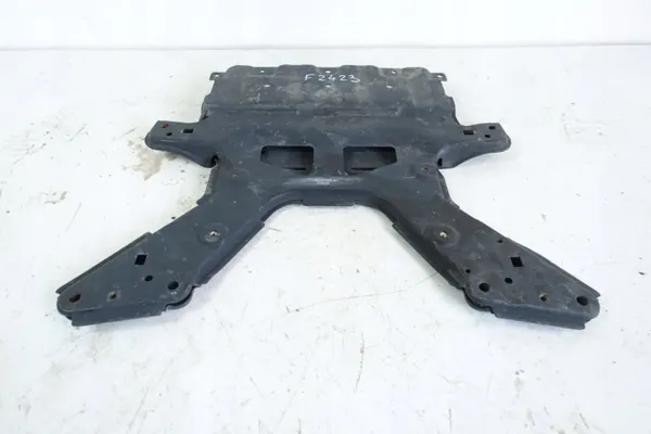 Placa reforço motor Audi E-Tron 4KE 4KL399345B image 5