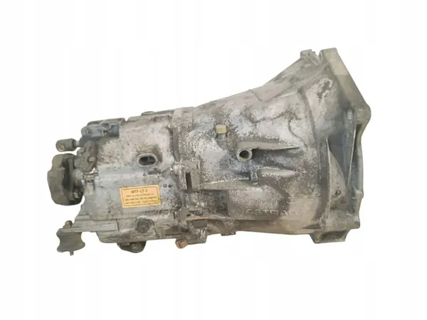 BMW 3 E46 2004 Manuaalivaihteisto 5-Vaihteinen OEM 23007533513 image 2