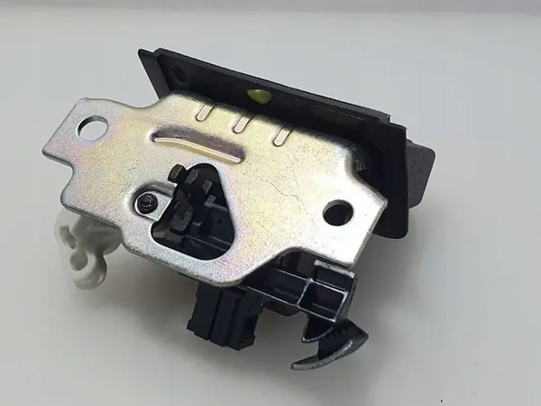 Volkswagen Touran III 2019 Baklucka Lås 5TA827505C image 5