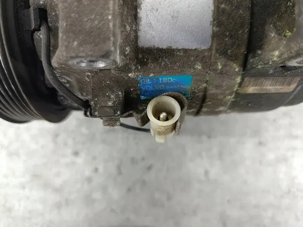 Compressore Aria Condizionata Volvo S80 I 2.4 D OEM 8708581 image 3