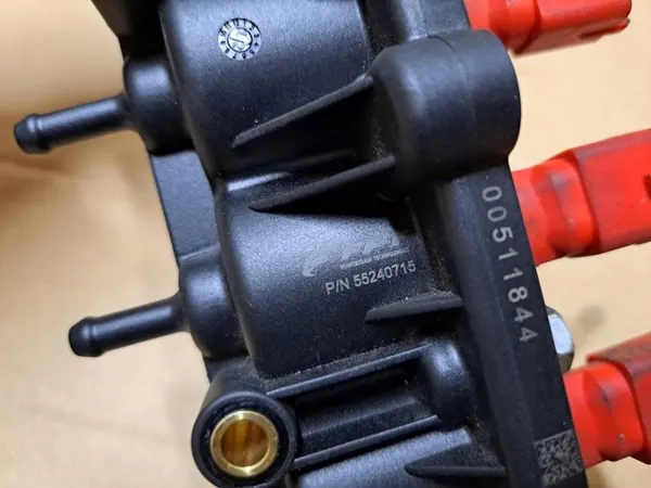 Carrera de inyección GLP OEM 55240715 para Fiat image 3