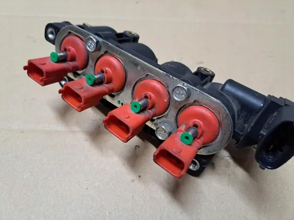 Carrera de inyección GLP OEM 55240715 para Fiat image 4