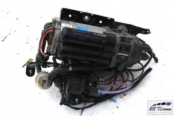Audi Q7 Jousituspumppu OEM 4M0616005E Käytetty image 5
