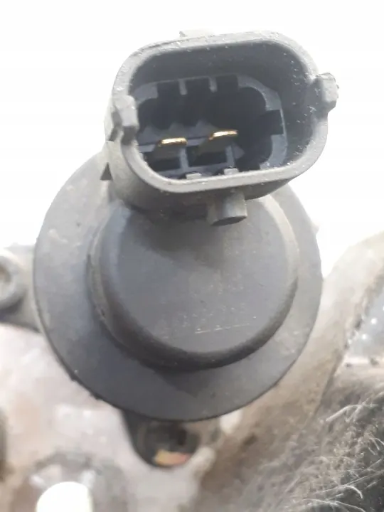 Pompe haute pression Volvo XC90 2004 OEM 0445010043 image 5
