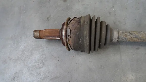 Eixo de transmissão traseiro Mercedes VITO W639 image 4