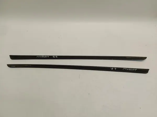OEM art,834657484-jlk01 Garniture Pare-brise Gauche/Droite image 2