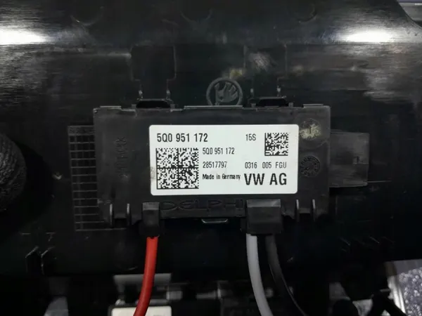 Skoda Kodiaq I Lift 19- Katkovalo OEM 3V0868837E image 9