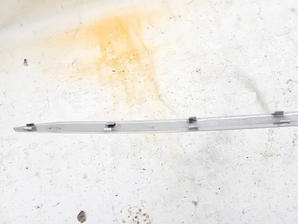 Acabamento do para-choque traseiro BMW 3 F30 Sedan Sport Line OEM 7289755 image 9