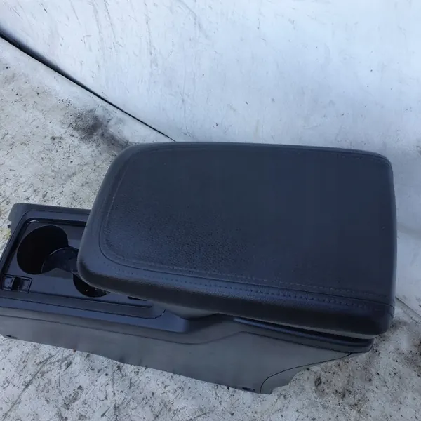 Apoio de Braço OEM 3453453 para Chevrolet Captiva Lift image 9