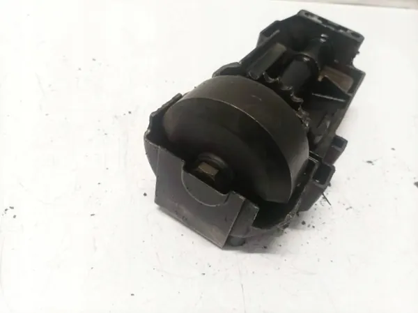 Bomba de aceite OEM 059103337b para Audi A4 2.5L 2003 image 3
