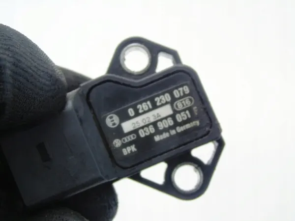 Capteur MAP OEM 0261230079 pour moteur 1.6 FSI image 4