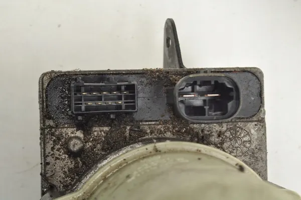 Bomba de direção elétrica Dacia Sandero 1.5 DCI image 4