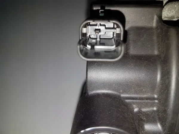 CITROEN PEUGEOT 1.2 THP Vaihtovirtageneraattori image 2