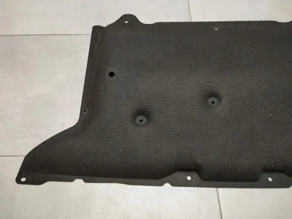 Protetor inferior traseiro Audi A8 S8 D4 OEM 4H0813851C image 4