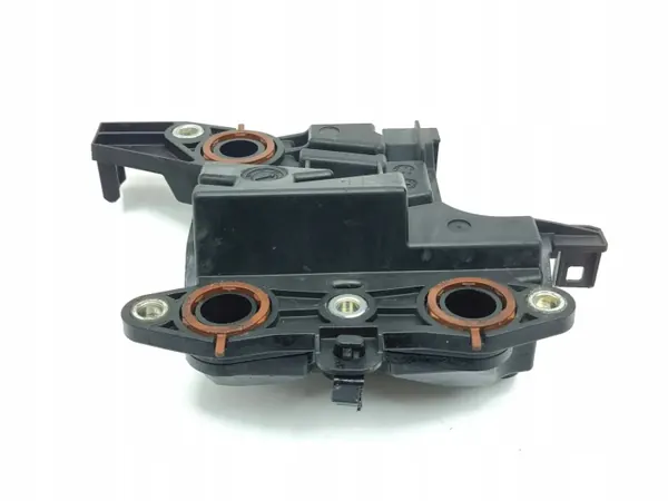 Oliescheider Toyota RAV4 XA50 2019 OEM 1221125010 image 3