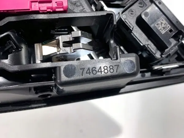 Poignée intérieure avant gauche OEM 7464887 BMW F44 image 4