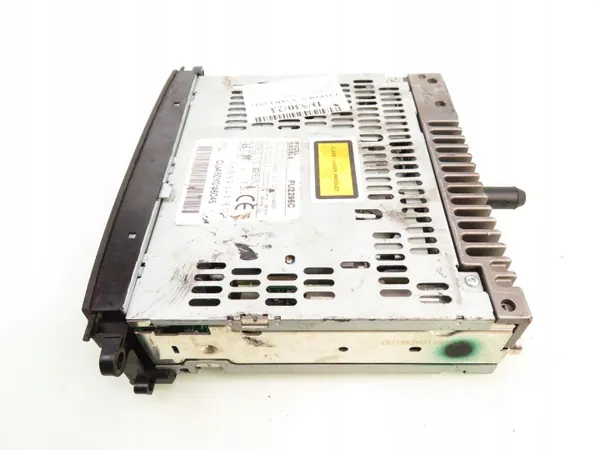 Radio Citroen Xsara OEM 9638984580 - Usado image 4
