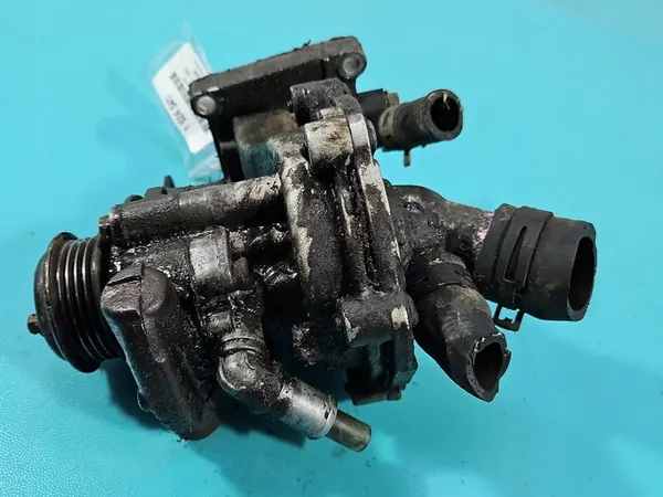 Servostyrningspump Ford Mondeo Mk3 2.0 TDDI image 3