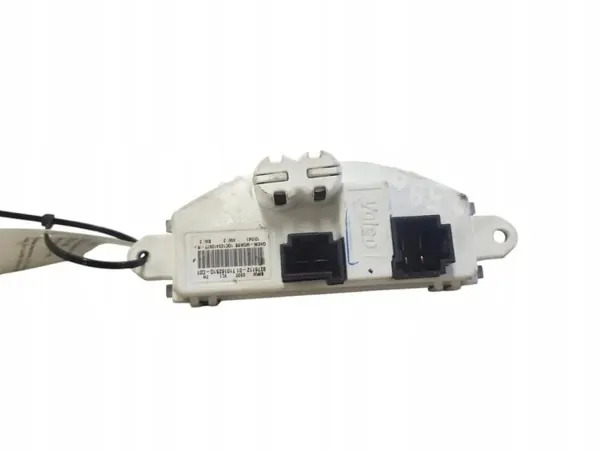 BMW Verwarmingsventilatorrelais OEM 927611201 - Gebruikt image 4