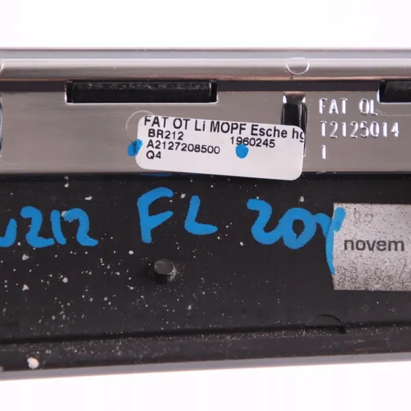 Mercedes Dörrlist OEM A2127208500 Fram Vänster image 10