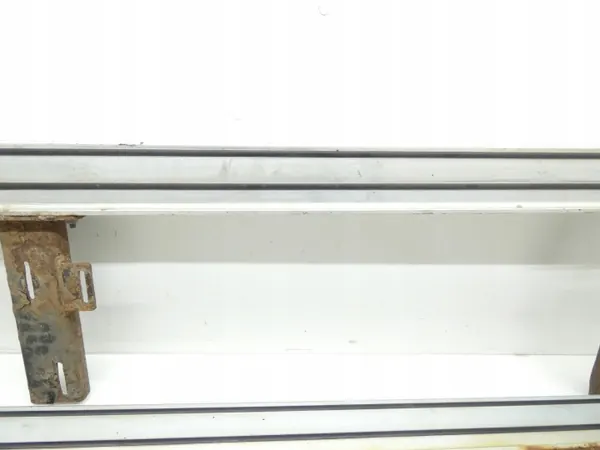 OEM 18016656271 Sidosteg för Skoda Yeti 5L 2010-2017 image 4
