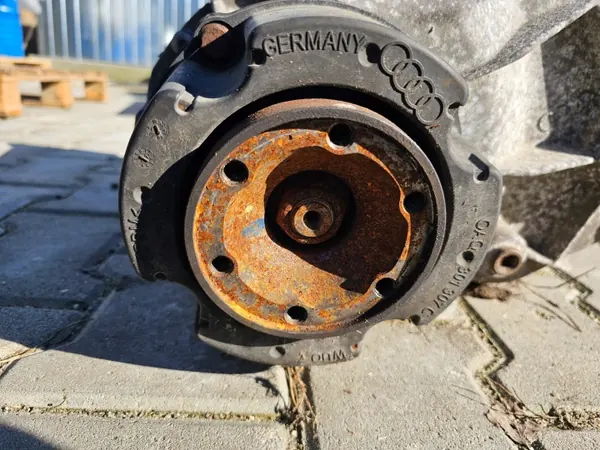 Vaihteiston vähennys Audi Q7 4L 05- OEM 0AQ341010J image 8