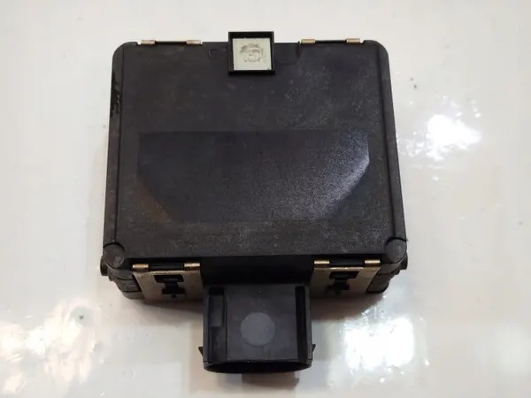 Distronic-tutka OEM 3Q0907561C VW Passat B8:lle image 2