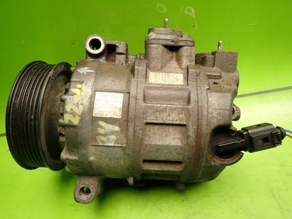 Ilmastointikompressori VW CRAFTER I 2.5 TDI 2008 OEM image 2