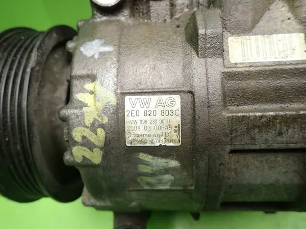 Ilmastointikompressori VW CRAFTER I 2.5 TDI 2008 OEM image 4